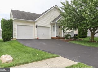 406 E Glenview Dr, West Grove, PA 19390