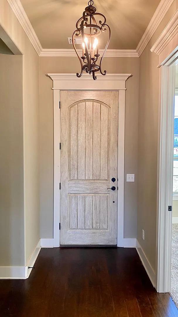 Gorgeous 4 Bed 3 Bath in Norman — Photo 2