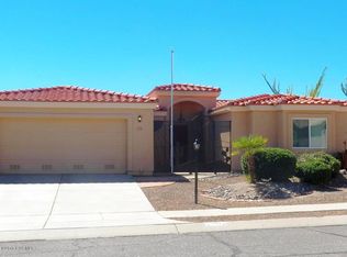 701 W Rio Moctezuma, Green Valley, AZ 85614