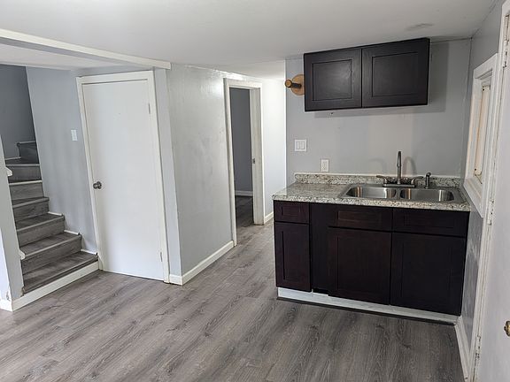 3rd image of 1251 Bishop Ave