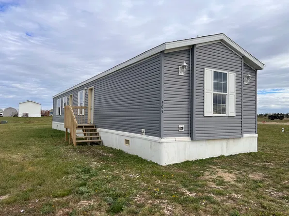 505 Sunset Ln, Tioga, ND 58852