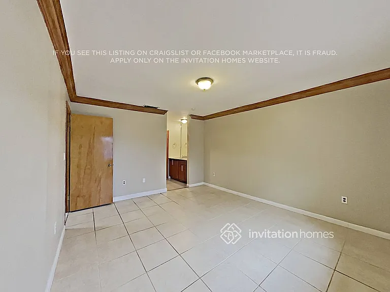 5920 SW 148th Ave — Photo 13