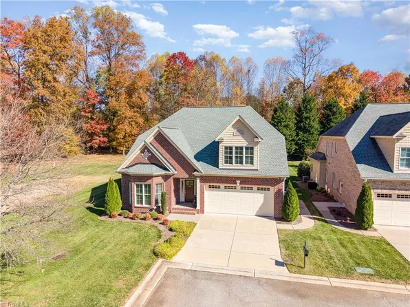 7901 Quiet Pl, Oak Ridge, NC 27310