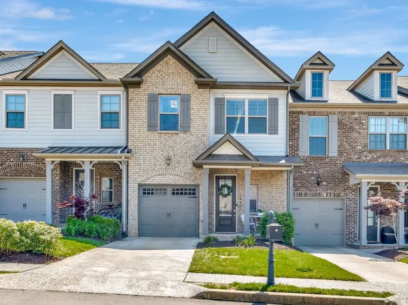 1440 Channing Dr, Thompsons Station, TN 37179