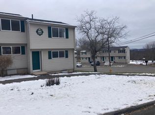 123 Greystone Rd APT C, Waterbury, CT 06704