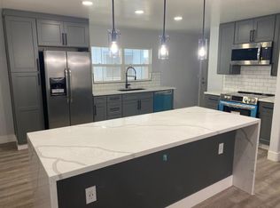 1510 Escalon Ave, Clovis, CA 93611