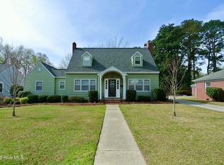 1813 Tryon Rd, New Bern, NC 28560