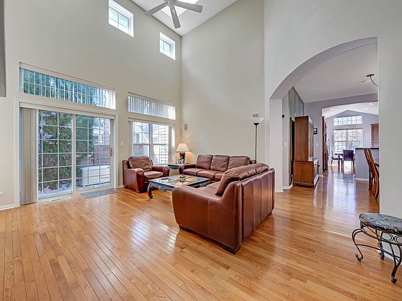 4th image of 1713 Astor Ave