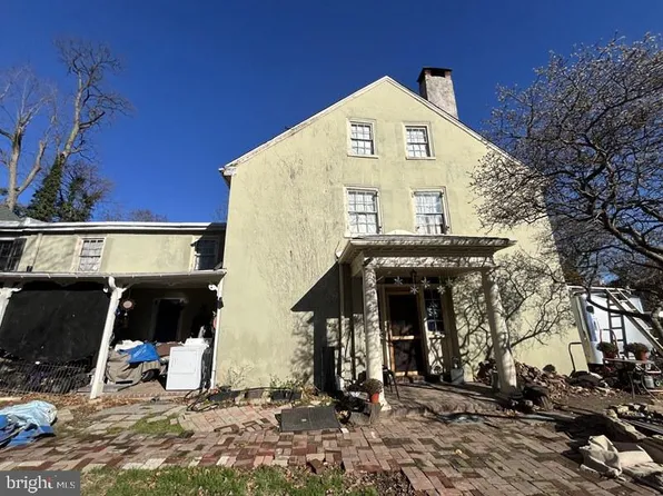 145 W Queen Ln, Philadelphia, PA 19144