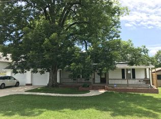 8222 Eisenhower Pkwy, Lizella, GA 31052