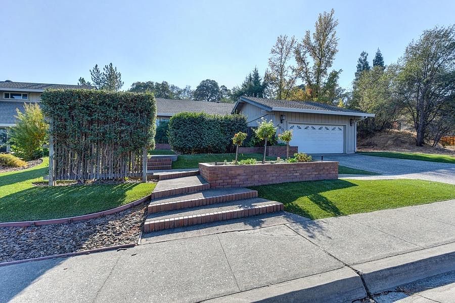 1st image of 4905 Topaz Ave