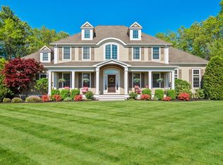 30 Castle Rd, Norfolk, MA 02056