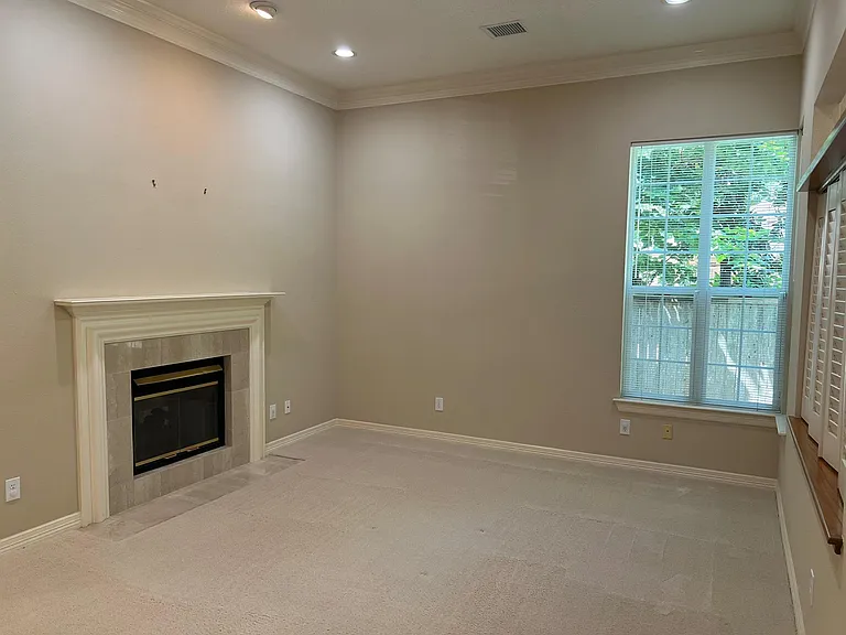 110 S Mill Trace Dr — Photo 10