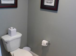 29 Ewing Rd, Mc Kees Rocks, PA 15136