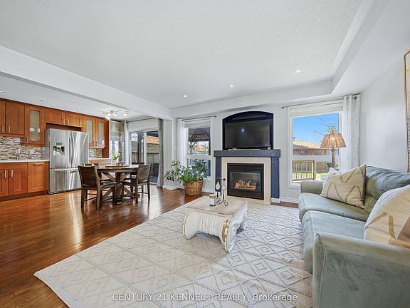 5th image of 1644 Samuelson Cir