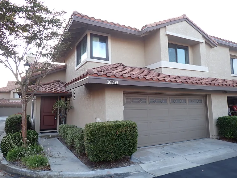 18209 Osborne Ct — Photo 1