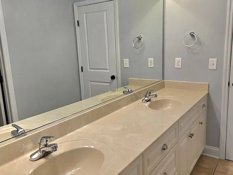643 Burgamy Pass — Photo 31