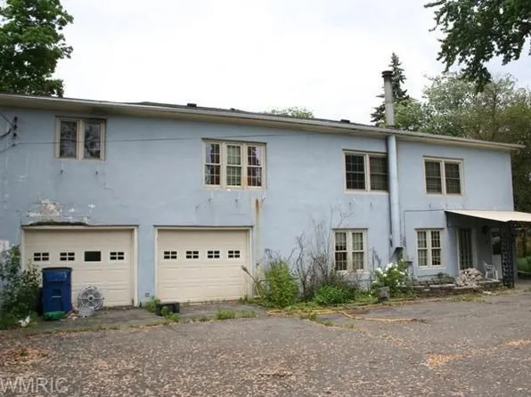 24 Williams St, Coldwater, MI 49036