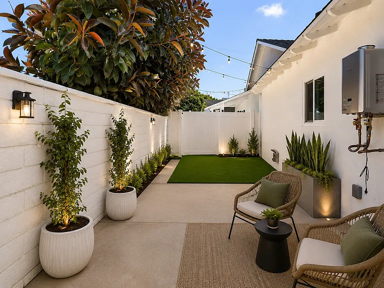 1500 Coral Pl — Photo 9
