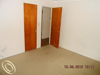 2nd image of 19527 Mahon St
