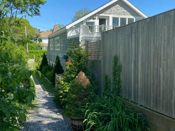 211 1/2 Bradford Street, Provincetown, MA 02657