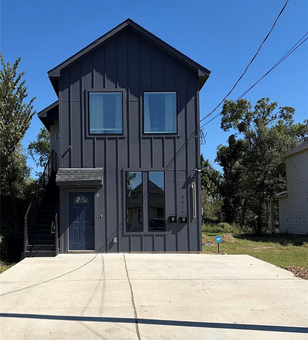 2 bed, 4.0 bath, 864 sqft, $1,250 — Photo 1