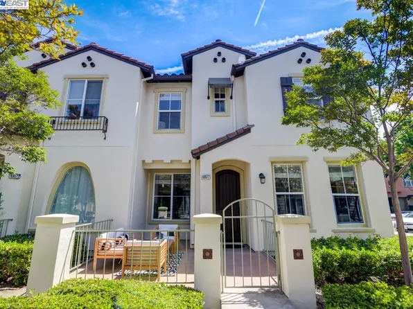 49077 Meadowfaire Cmn, Fremont, CA 94539