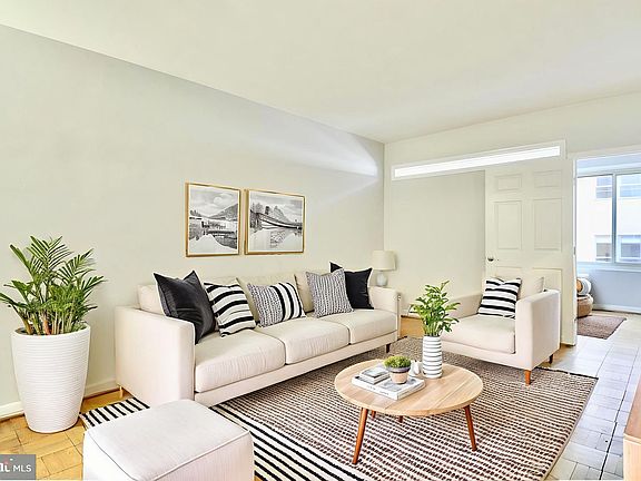 4th image of 1727 Massachusetts Ave NW #512