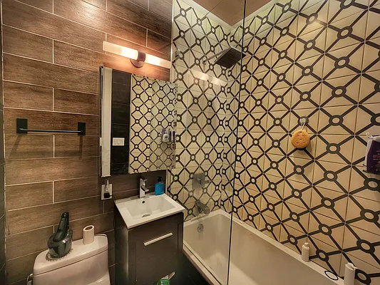 Rented by RELEASE NY | media 6