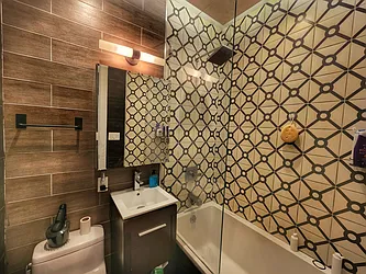 Rented by RELEASE NY