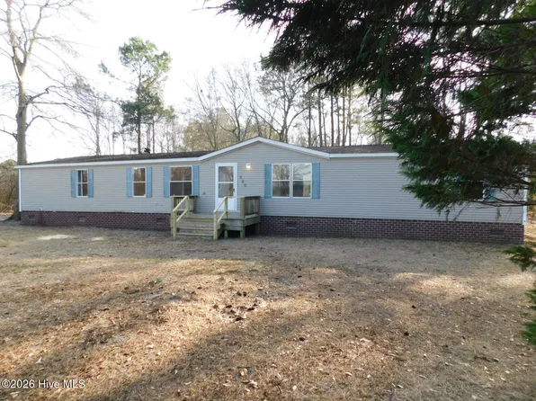 660 Seashell Drive, Kinston, NC 28504