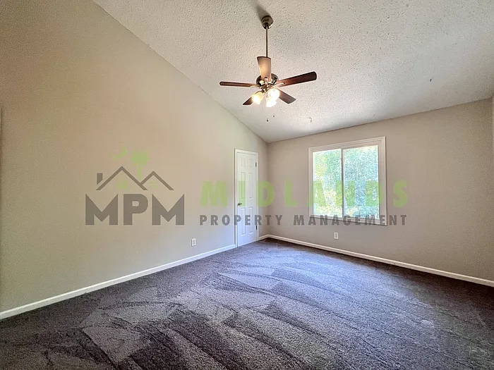 208 S Cromwell St #E — Photo 26