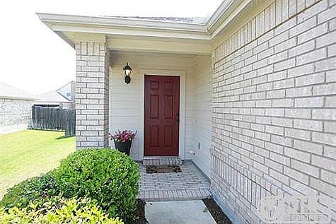 1st image of 1402 Hansberry Dr