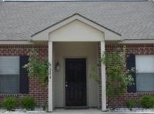 9014 Pecan Tree Dr, Baton Rouge, LA 70810