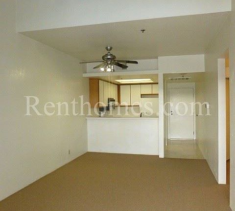 5th image of 3790-A109 Florida St