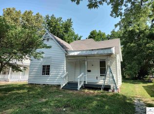 607 E Franklin St, Clinton, MO 64735