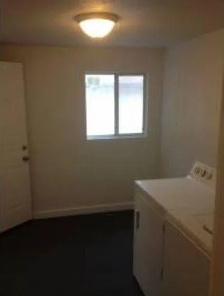 524 Winterhaven Ave — Photo 6