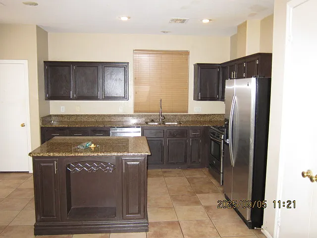 8745 Shady Pines Dr — Photo 9