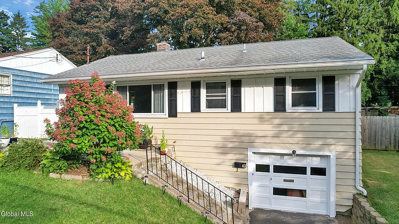 3rd image of 63 Orlando Avenue