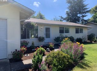 4655 Thunderbird St, Eugene, OR 97404