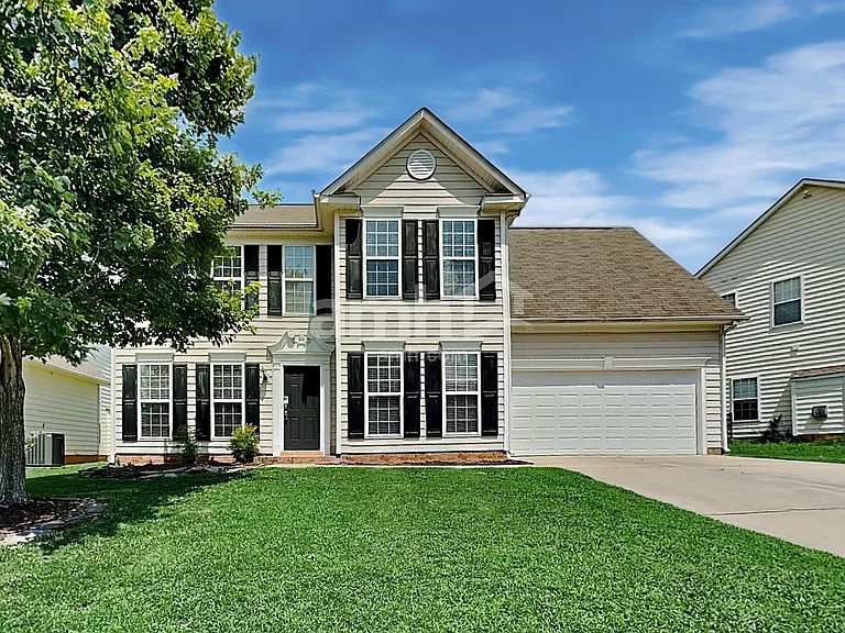 7014 Honey Tree Ln — Photo 1