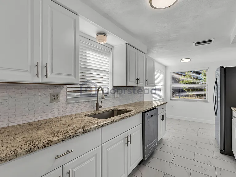 5108 Sandalwood Dr — Photo 13