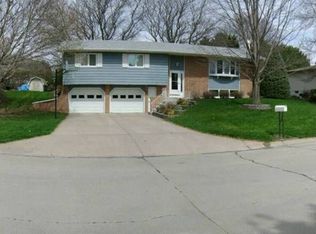 1804 Clark St, Norfolk, NE 68701