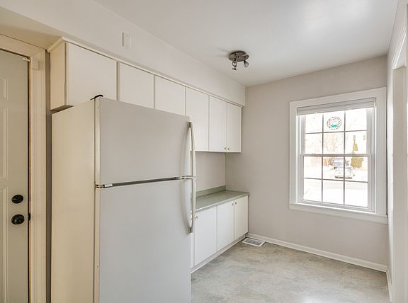 5th image of 7083 N McAlpin Ave