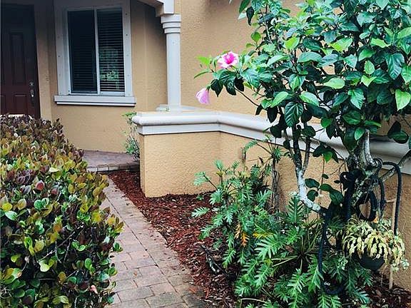 2nd image of 3303 Antica St