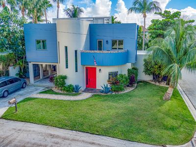301 E 25th Street, Riviera Beach, FL, 33404