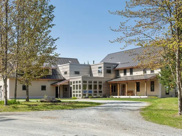 2150 County Road, Peacham, VT 05862