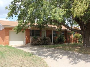 1703 E 13th St, Sweetwater, TX 79556