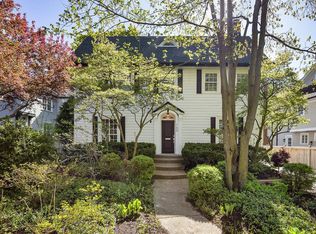 169 Lake St, Glencoe, IL