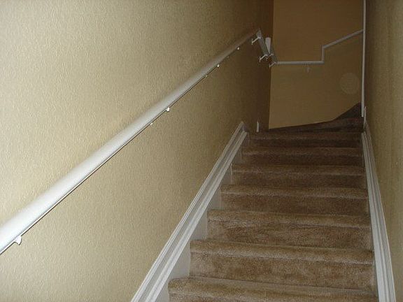 4th image of 1670 Stockton Dr